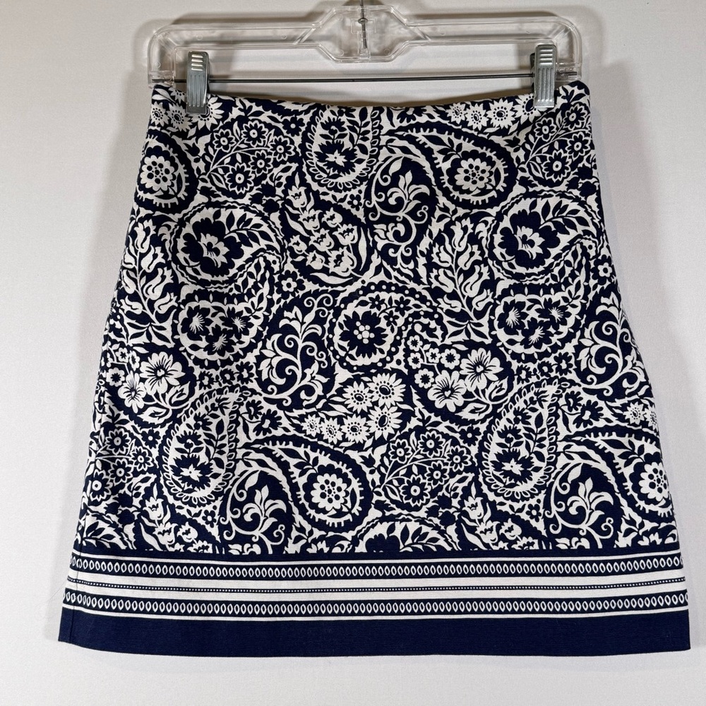 TALBOTS COTTON CANVAS SKIRT - PAISLEY BORDER, Size 2 in Navy and White Colors
